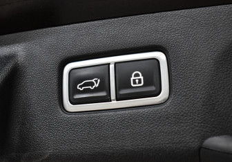 Подержанный автомобиль Kia Sorento 2023 года (24 фото)