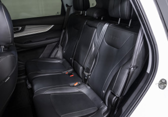 Подержанный автомобиль Chery Tiggo 8 Pro Max 2022 года (12 фото)
