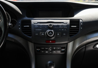 Подержанный автомобиль Honda Accord Sedan 2008 года (10 фото)