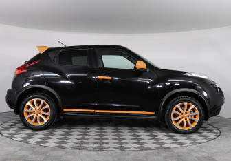 Подержанный автомобиль Nissan Juke 2013 года (3 фото)