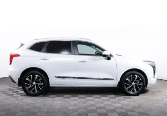 Подержанный автомобиль Haval Jolion 2021 года (4 фото)