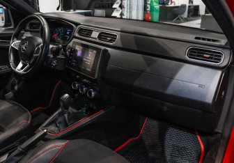 Подержанный автомобиль Renault Arkana 2021 года (7 фото)