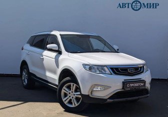 Подержанный автомобиль Geely Atlas 2018 года (3 фото)