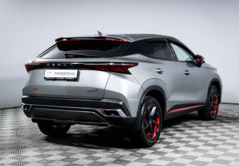 Подержанный автомобиль Omoda C5 2023 года (5 фото)