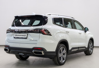 Новый Geely Okavango 2025 (2 фото)