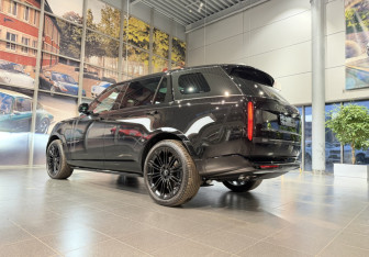 Новый Land Rover Range Rover 2025 (5 фото)