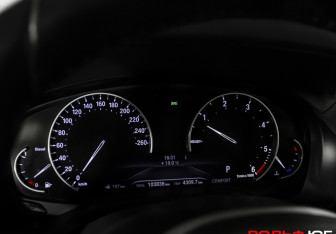 Подержанный автомобиль BMW X3 2018 года (11 фото)