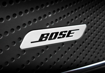 Подержанный автомобиль Hongqi HS5 2023 года (27 фото)