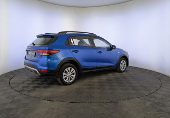 Подержанный автомобиль Kia Rio Hatchback 2019 года (5 фото)