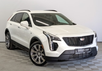 Подержанный автомобиль Cadillac XT4 2020 года (3 фото)
