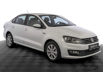 Подержанный автомобиль Volkswagen Polo Sedan 2016 года (3 фото)