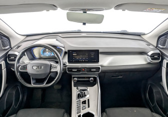 Подержанный автомобиль Geely Coolray 2022 года (14 фото)