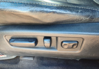 Подержанный автомобиль Acura MDX 2008 года (25 фото)