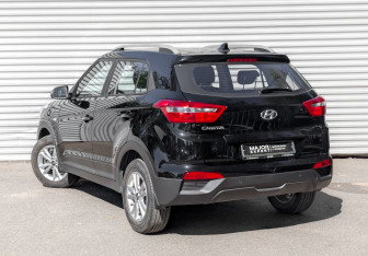 Подержанный автомобиль Hyundai Creta 2018 года (7 фото)