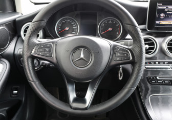 Подержанный автомобиль Mercedes-Benz GLC Coupe 2018 года (17 фото)