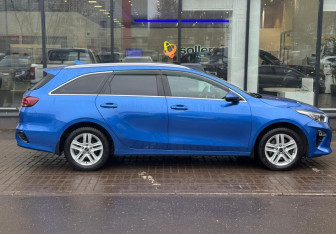 Подержанный автомобиль Kia Ceed Wagon 2021 года (4 фото)