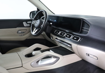 Подержанный автомобиль Mercedes-Benz GLE 2019 года (9 фото)