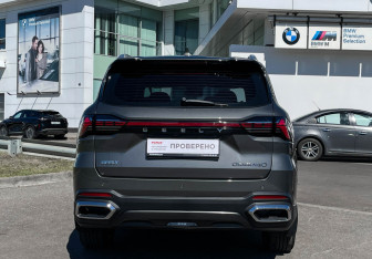 Подержанный автомобиль Geely Okavango 2025 года (6 фото)