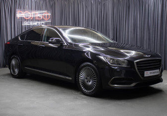 Подержанный автомобиль Genesis G80 2019 года (3 фото)
