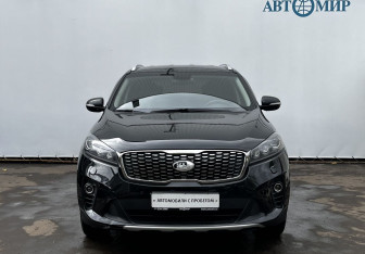 Подержанный автомобиль Kia Sorento 2019 года (2 фото)