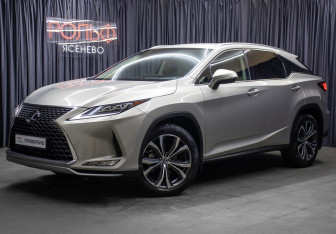 Подержанный автомобиль Lexus RX 2022 года (1 фото)