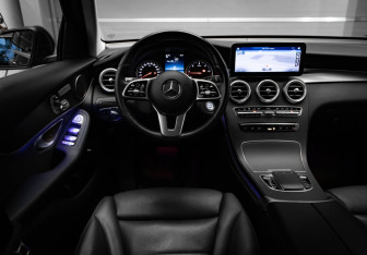 Подержанный автомобиль Mercedes-Benz GLC Coupe 2020 года (9 фото)