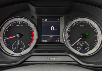 Подержанный автомобиль Skoda Octavia Liftback 2019 года (13 фото)