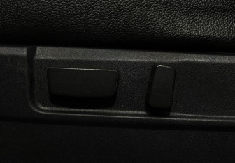 Подержанный автомобиль Mitsubishi Outlander 2013 года (15 фото)