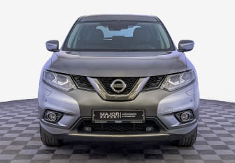 Подержанный автомобиль Nissan X-Trail 2018 года (2 фото)