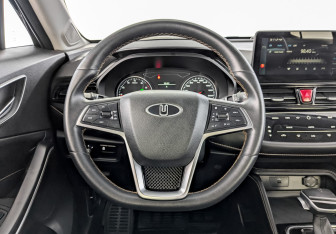 Подержанный автомобиль Москвич 3 2023 года (21 фото)