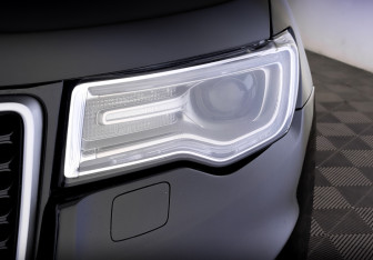 Подержанный автомобиль Jeep Grand Cherokee 2021 года (17 фото)