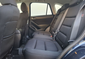 Подержанный автомобиль Mazda CX-5 2017 года (11 фото)