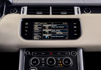 Подержанный автомобиль Land Rover Range Rover Sport 2013 года (15 фото)