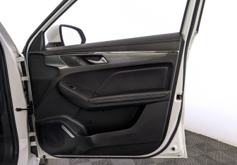 Подержанный автомобиль Haval Jolion 2022 года (24 фото)