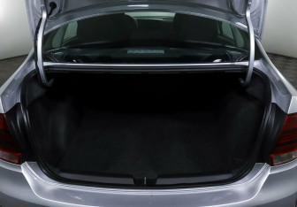 Подержанный автомобиль Volkswagen Polo Sedan 2018 года (15 фото)