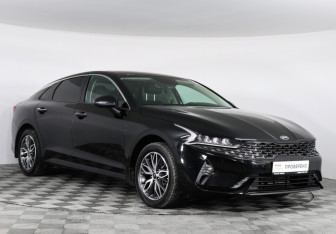 Подержанный автомобиль Kia K5 2021 года (3 фото)