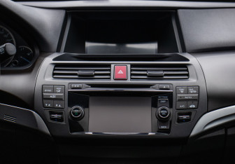 Подержанный автомобиль Honda Crosstour 2014 года (14 фото)