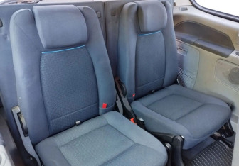 Подержанный автомобиль Ford Galaxy 2007 года (12 фото)