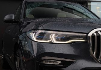 Подержанный автомобиль BMW X7 2020 года (38 фото)