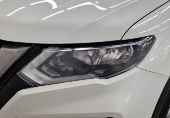 Подержанный автомобиль Nissan X-Trail 2021 года (11 фото)