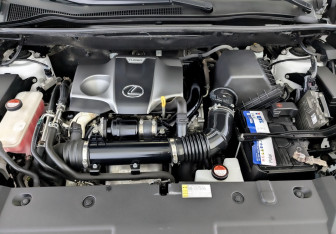 Подержанный автомобиль Lexus NX 2015 года (9 фото)