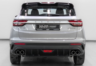 Подержанный автомобиль Geely Coolray 2022 года (6 фото)