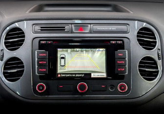 Подержанный автомобиль Volkswagen Tiguan 2012 года (13 фото)