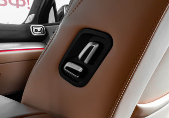 Подержанный автомобиль Jaecoo J8 2024 года (22 фото)