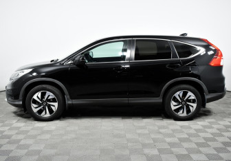 Подержанный автомобиль Honda CR-V 2015 года (3 фото)