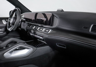 Подержанный автомобиль Mercedes-Benz GLE AMG 2024 года (9 фото)