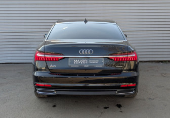 Подержанный автомобиль Audi A6 Sedan 2021 года (6 фото)