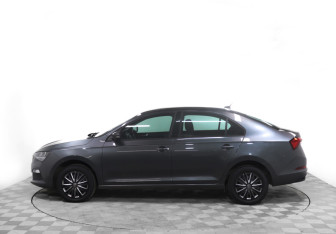 Подержанный автомобиль Skoda Rapid Liftback 2021 года (8 фото)