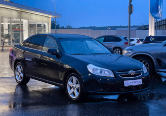 Подержанный автомобиль Chevrolet Epica 2010 года (3 фото)