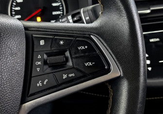 Подержанный автомобиль Москвич 3 2023 года (27 фото)